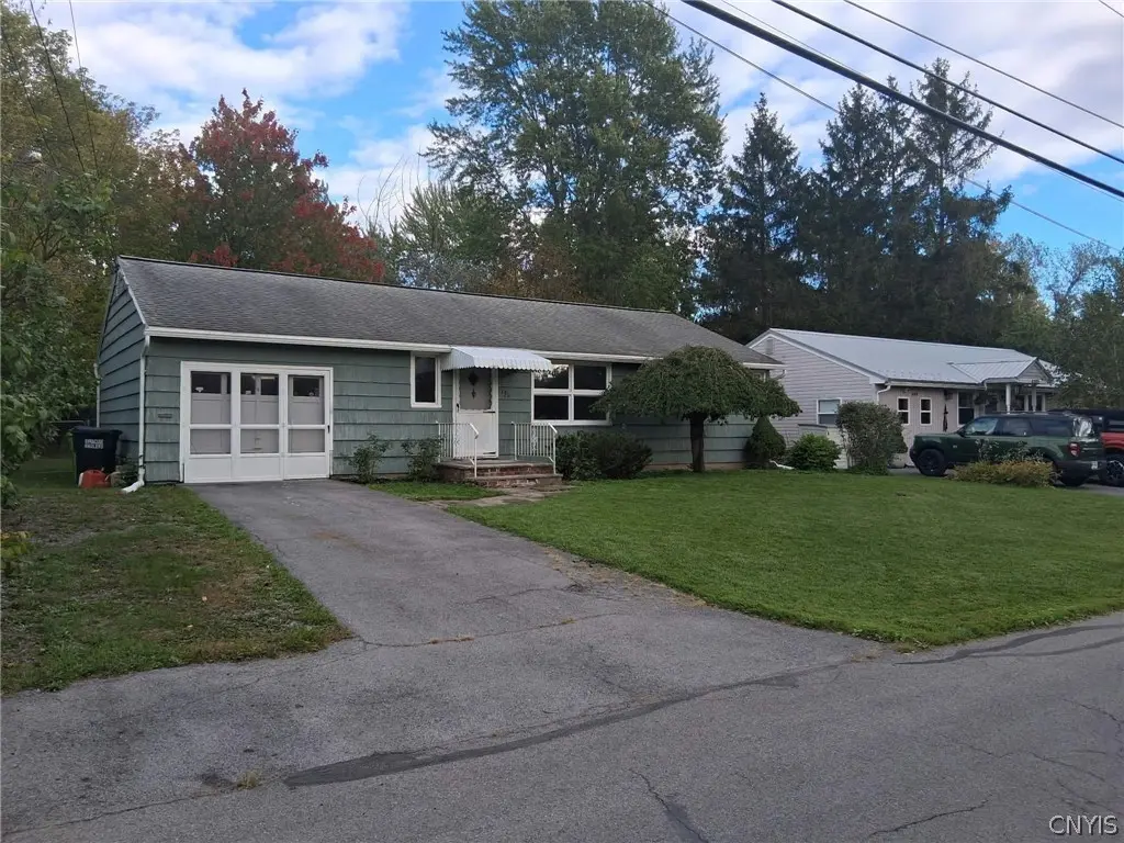 Photo of Listing #S1717495