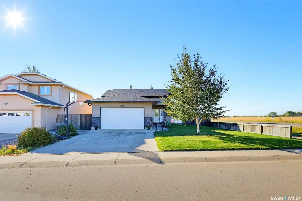 101 Lakeridge Drive, Warman