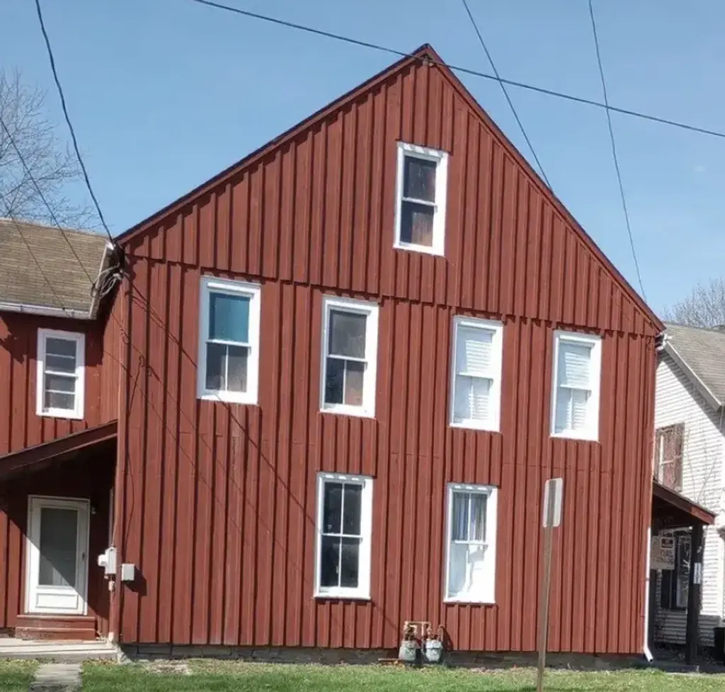 1103 Oak Street, Elmira City