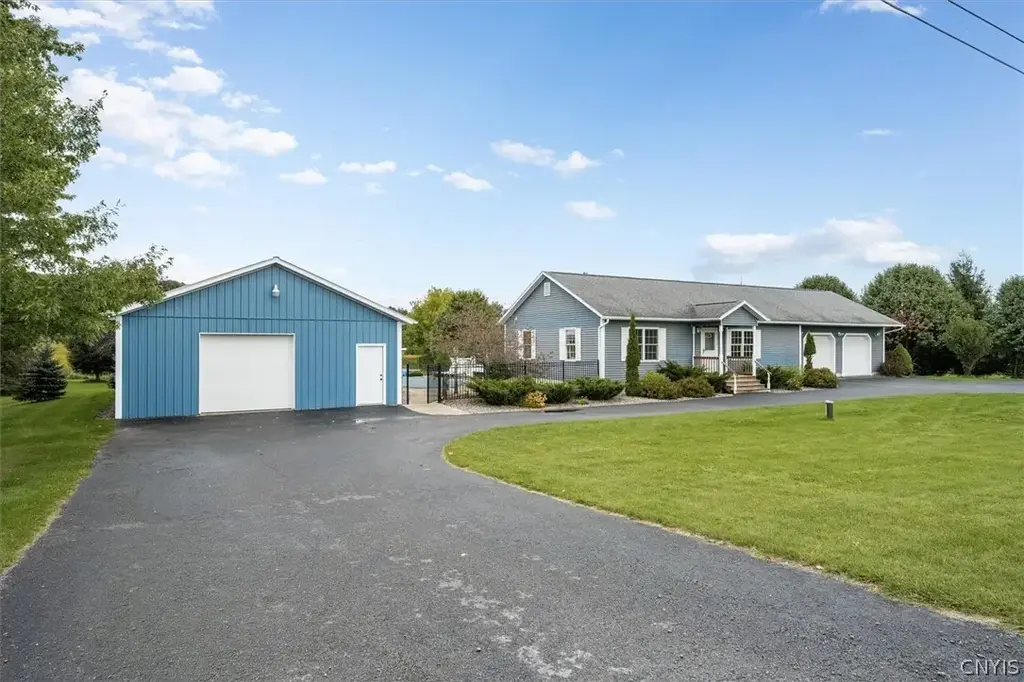 1322 Sawmill Road, Sangerfield