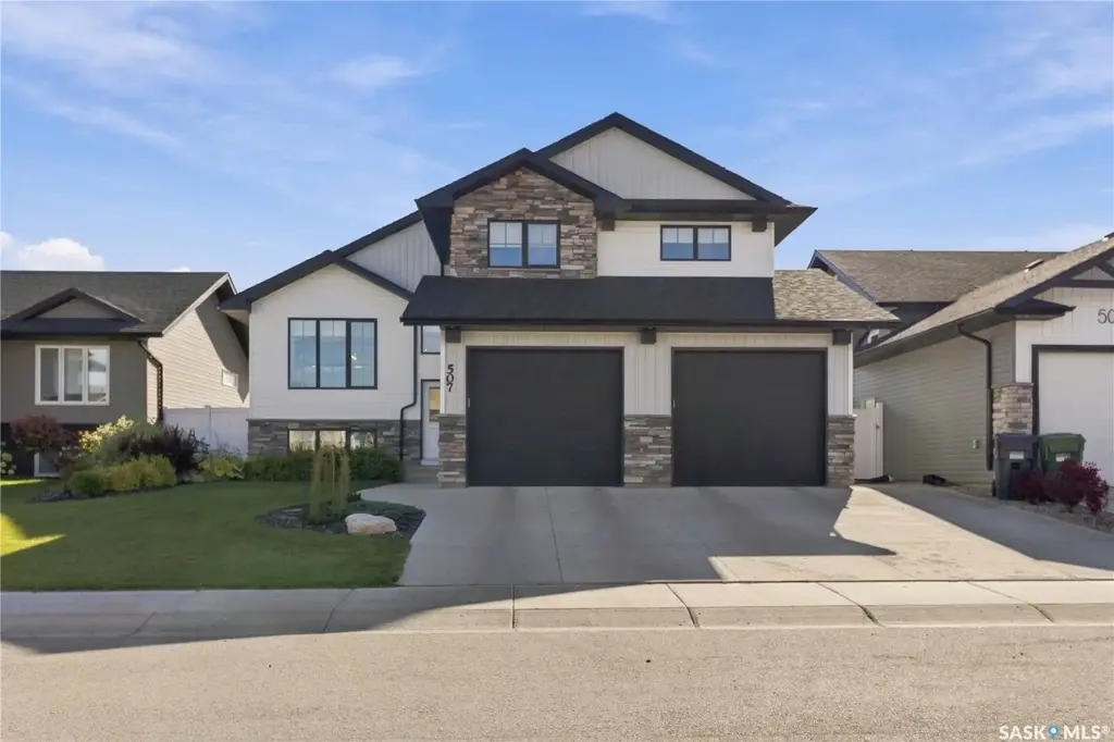 507 Cabrera Way, Warman