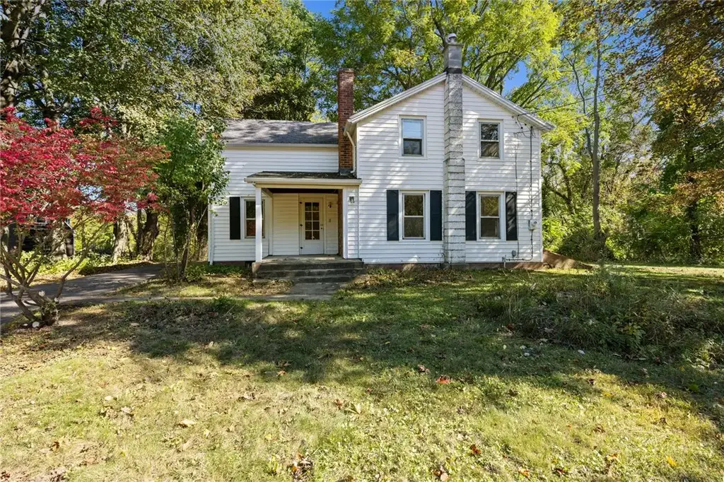 460 Pellett Road, Webster