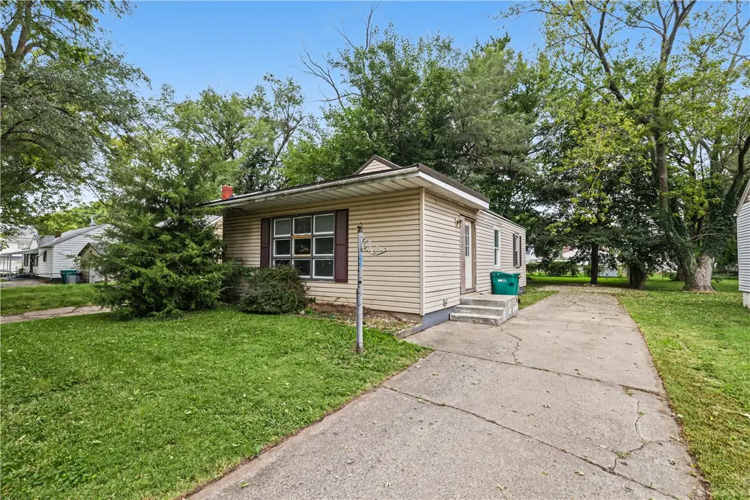 1536 E Division Street, Decatur