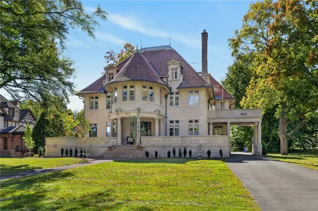 947 East Avenue # 4, Rochester