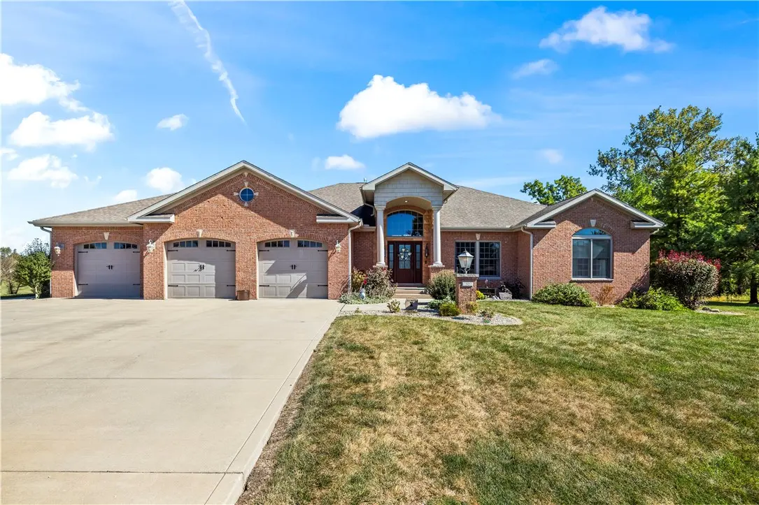 32 Bradford Hills, Sullivan