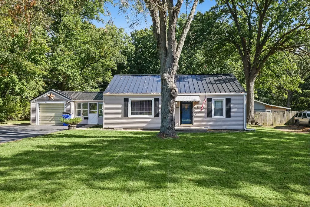 2832 N Fairview Avenue, Decatur