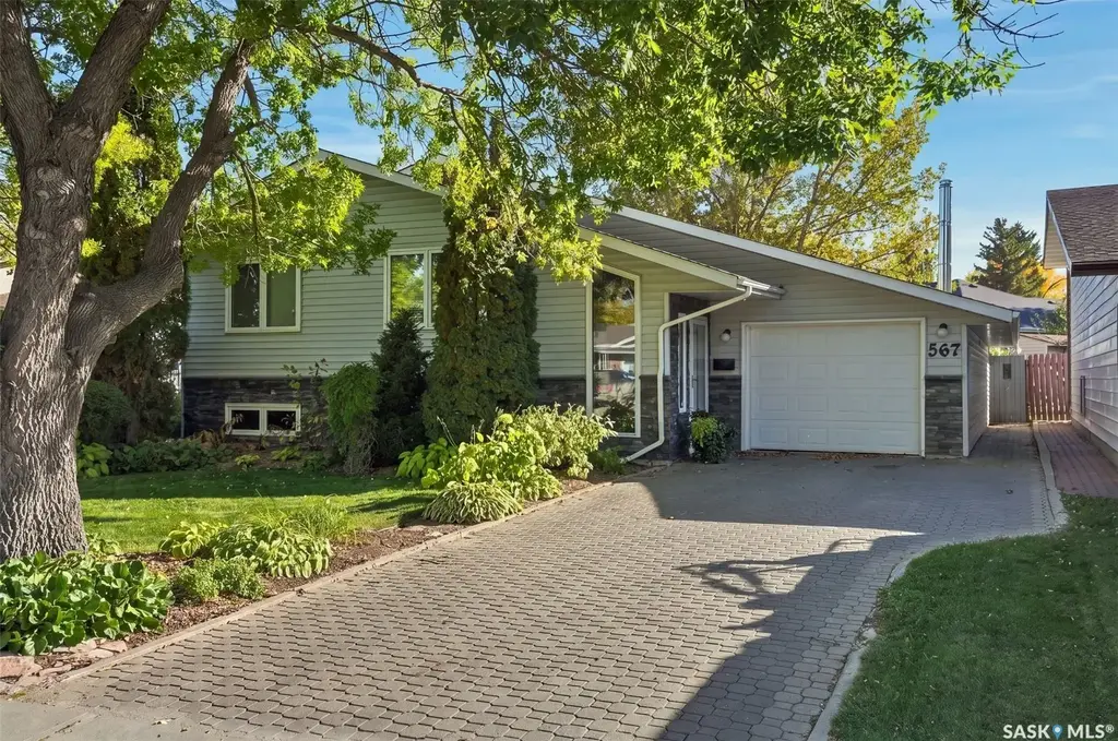 567 Adilman Drive, Saskatoon