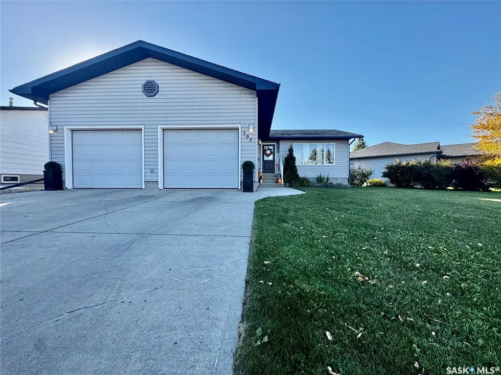 193 Morrison Drive, Yorkton