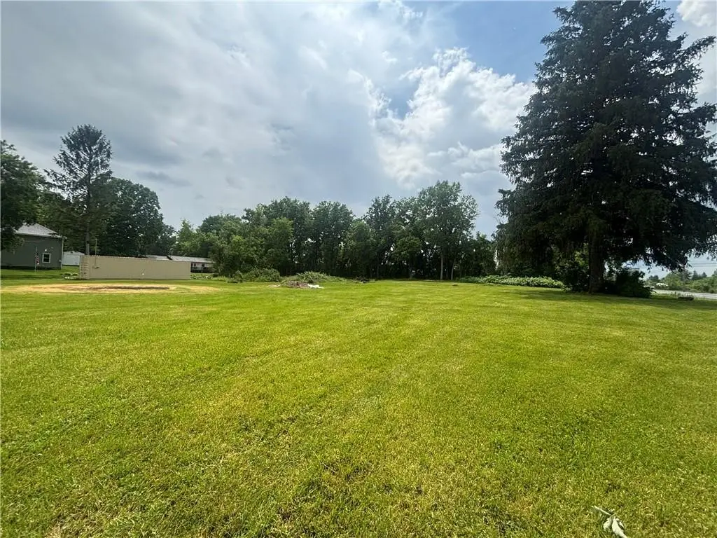 Photo of Listing #R1719693