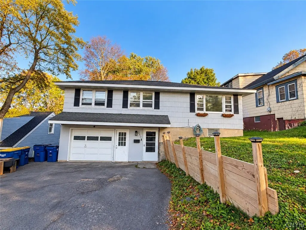 Photo of Listing #S1720603