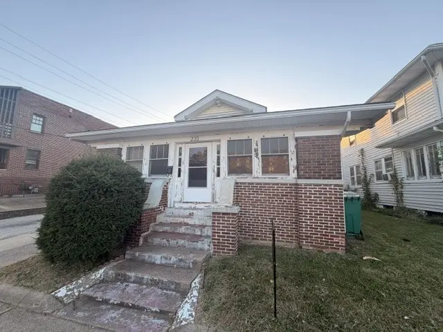 231 S Union Street, Decatur