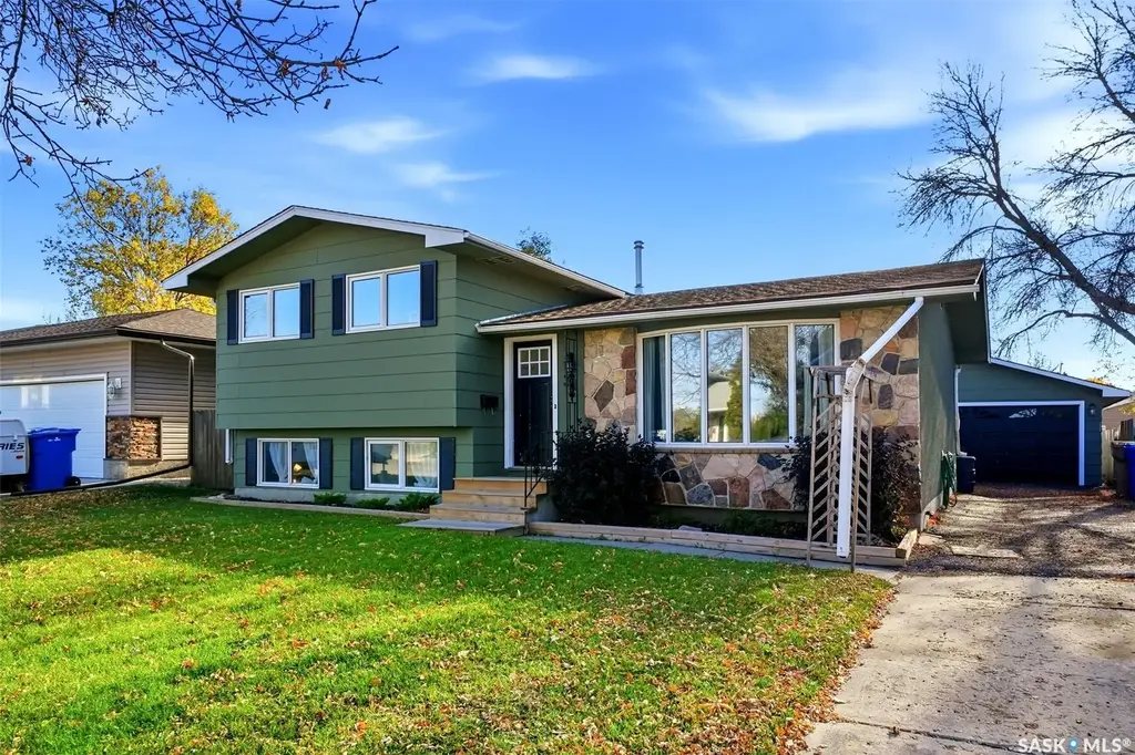 31 Berenson Avenue, Regina