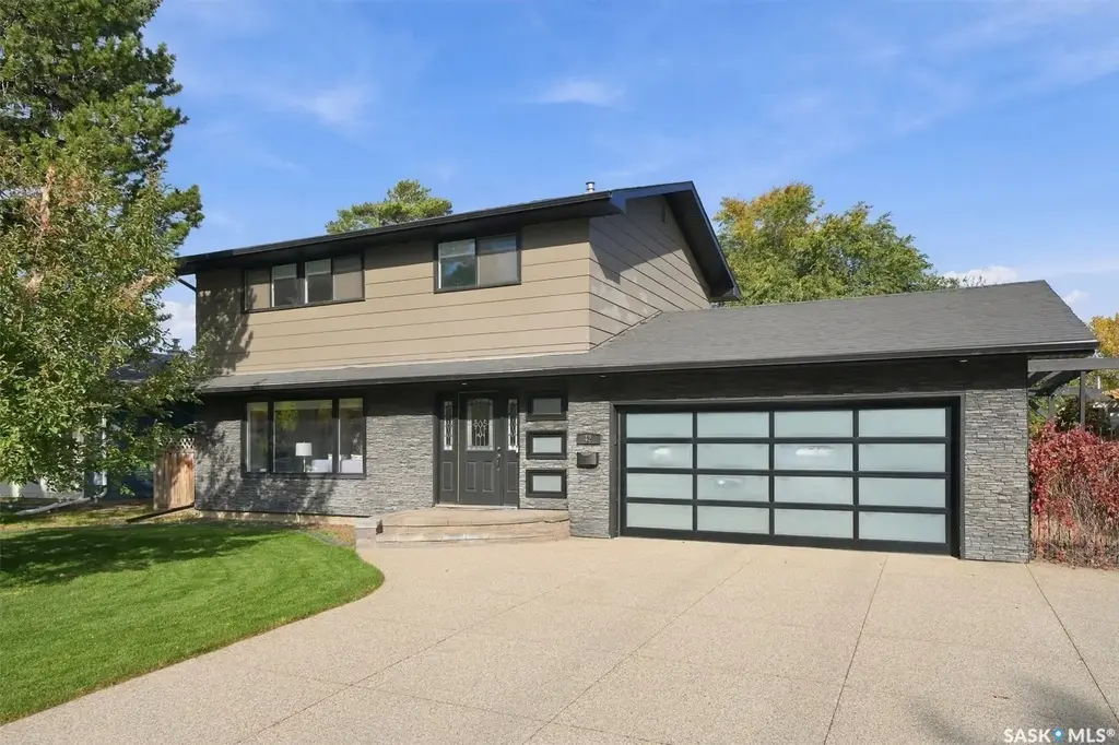 42 Kootenay Drive, Saskatoon