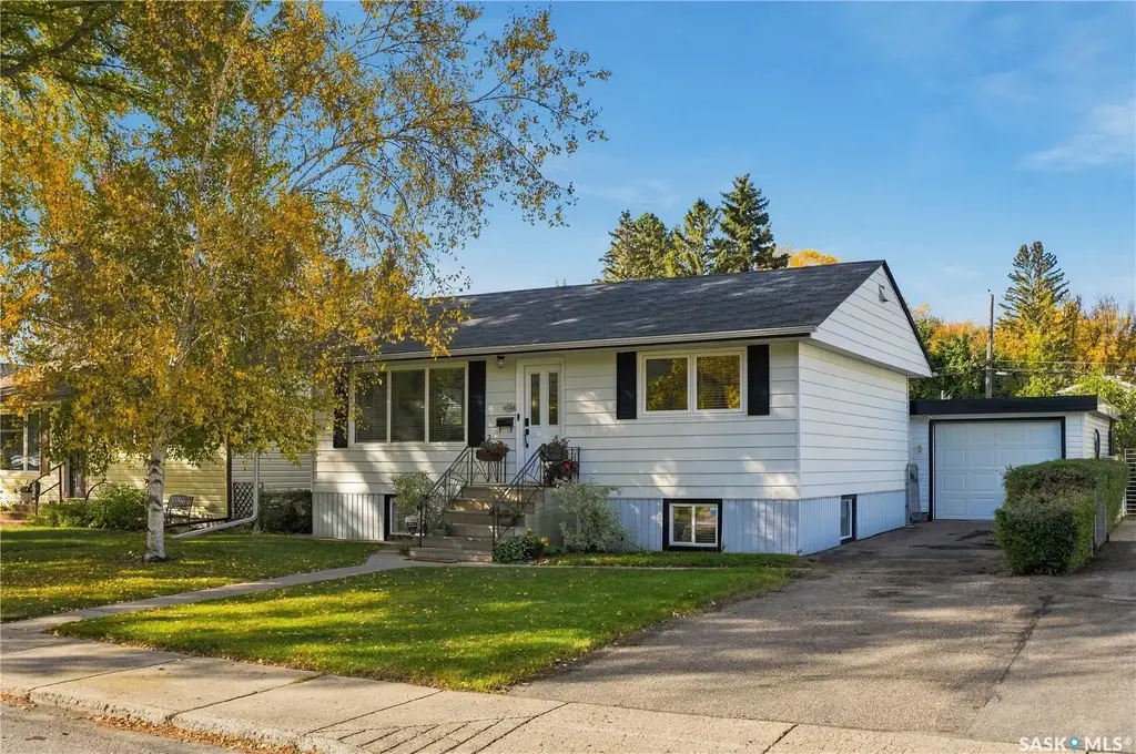 1333 M Avenue S, Saskatoon
