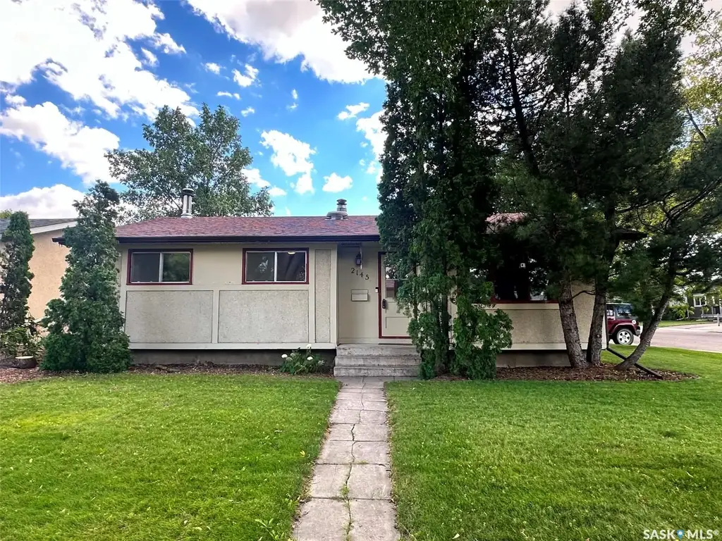 2145 37th Street W, Saskatoon