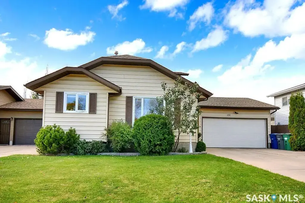 151 Hunt Road, Saskatoon