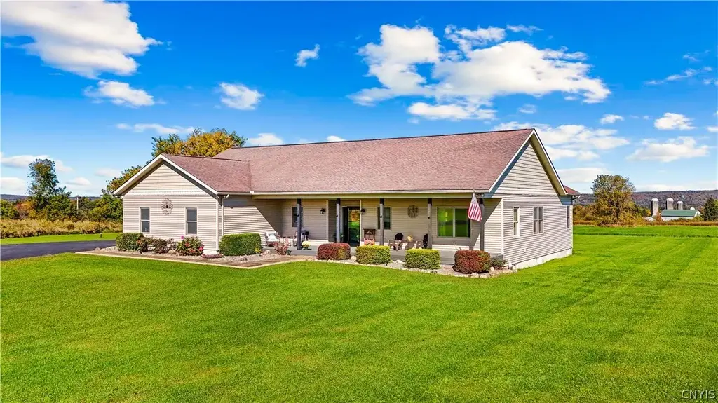 11105 N Gage Road, Trenton