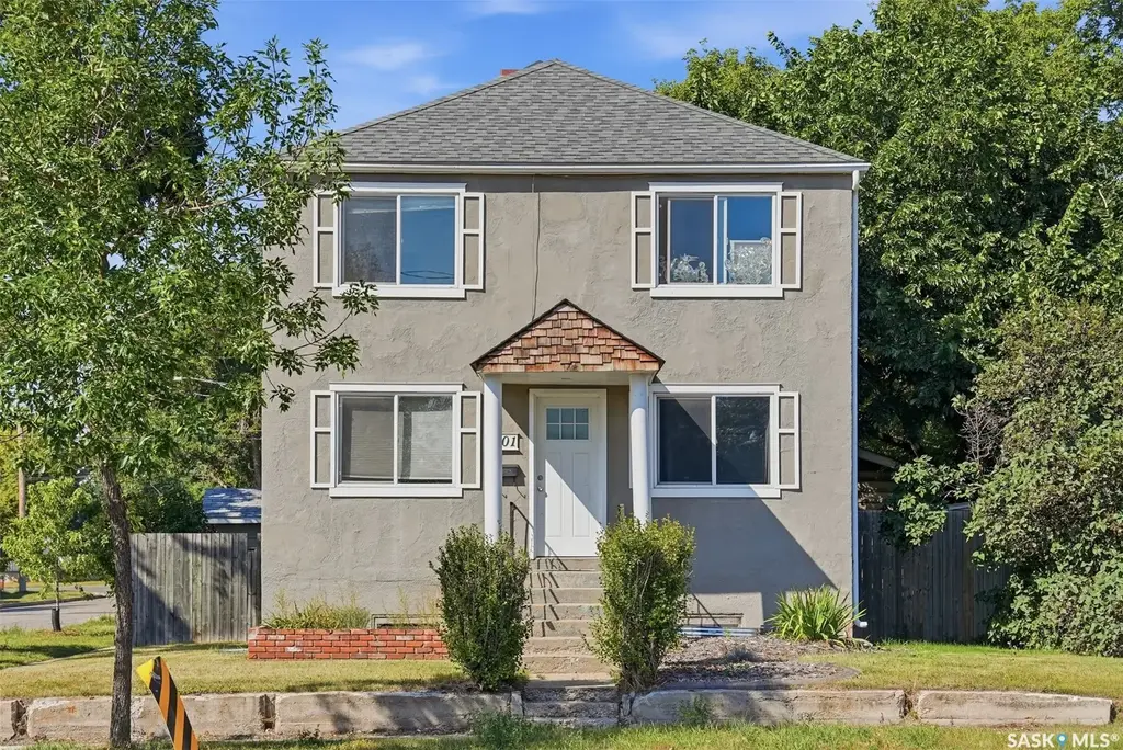 201 H Avenue N, Saskatoon