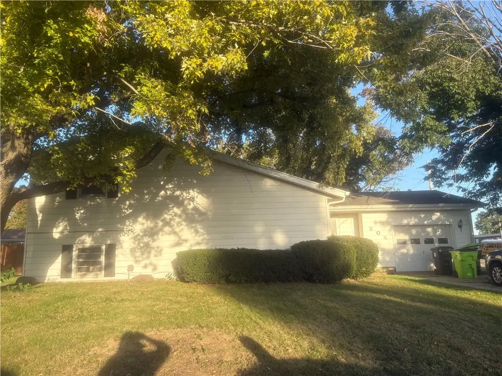 204 N Birch Street, Maroa