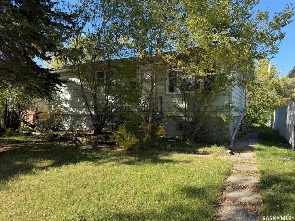 4712 4th Avenue, Regina