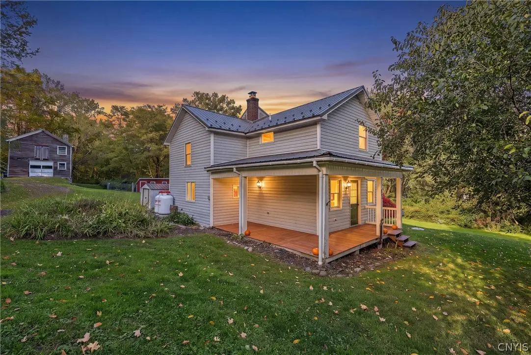 Photo of Listing #S1721421