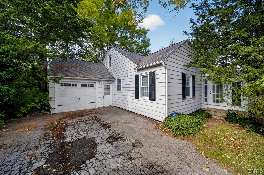 Photo of Listing #S1721469