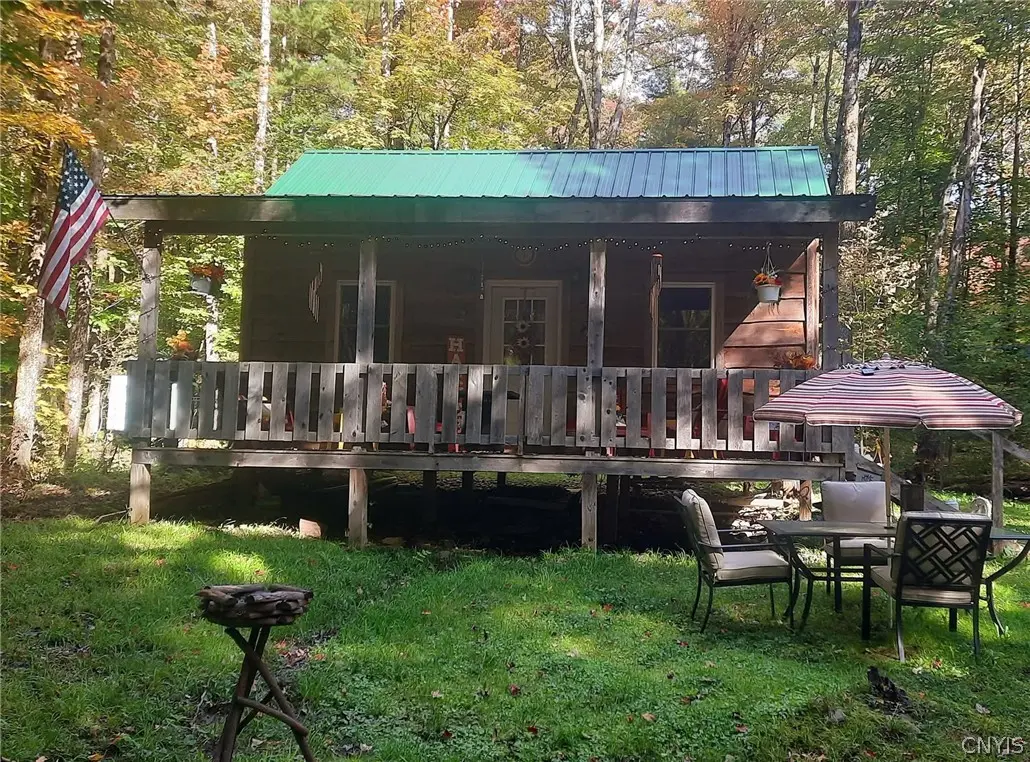 Photo of Listing #S1721489