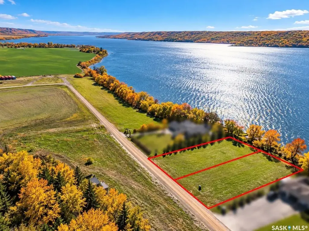 Rural Address, Round Lake