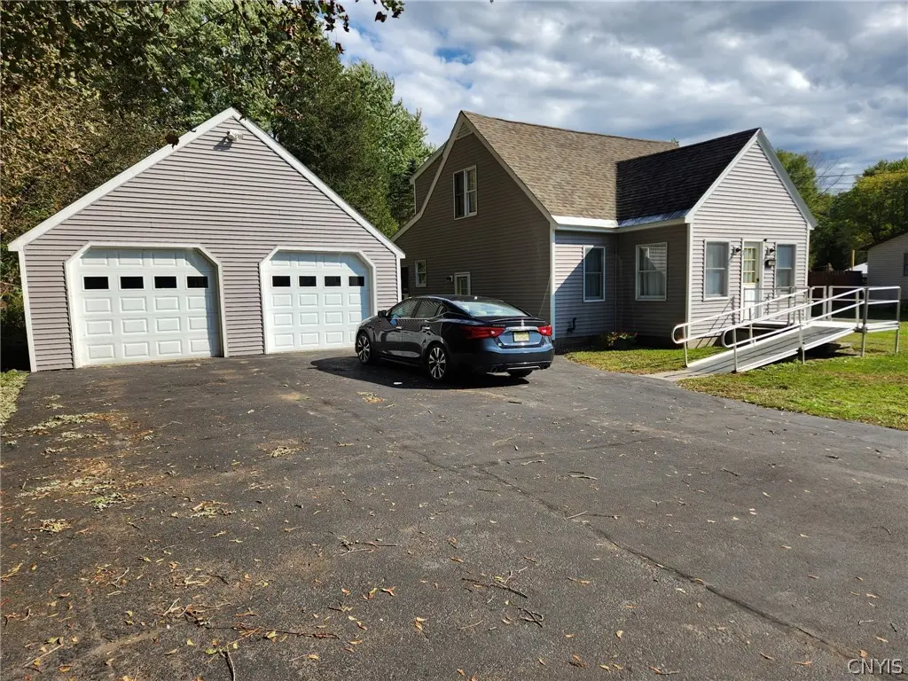 Photo of Listing #S1721454