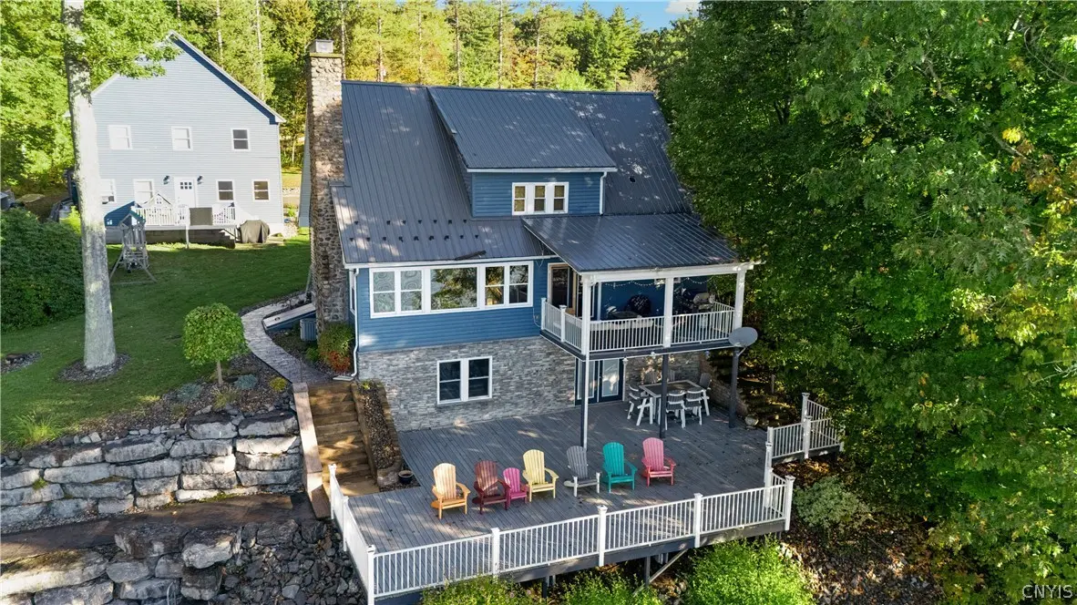 Photo of Listing #S1721412