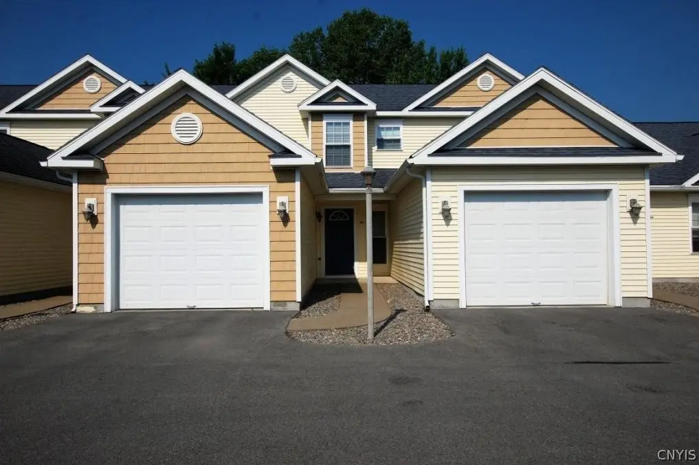Photo of Listing #S1721672