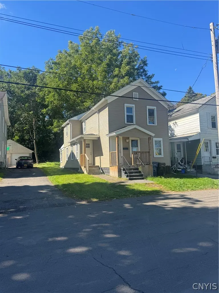 Photo of Listing #S1721765