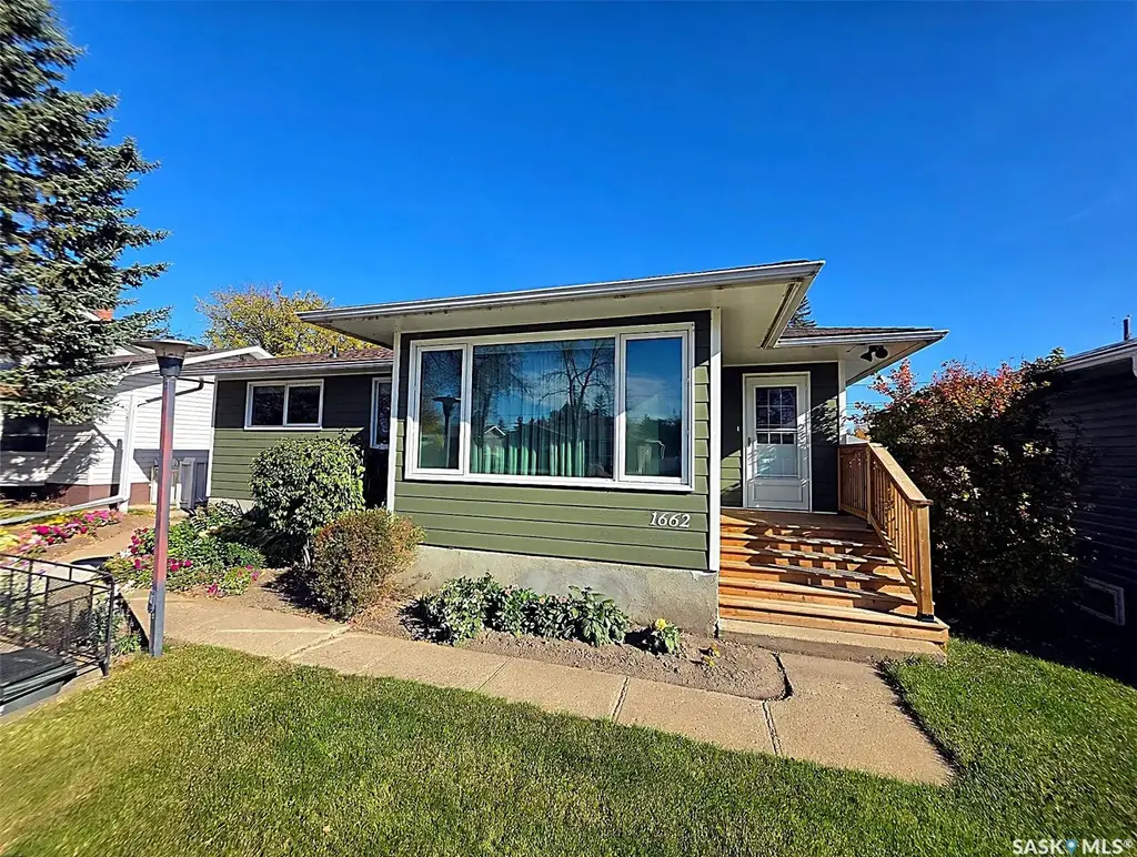 1662 91st Street, North Battleford