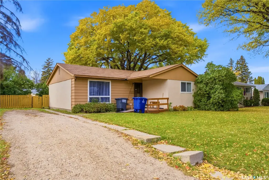 701 Y Avenue N, Saskatoon