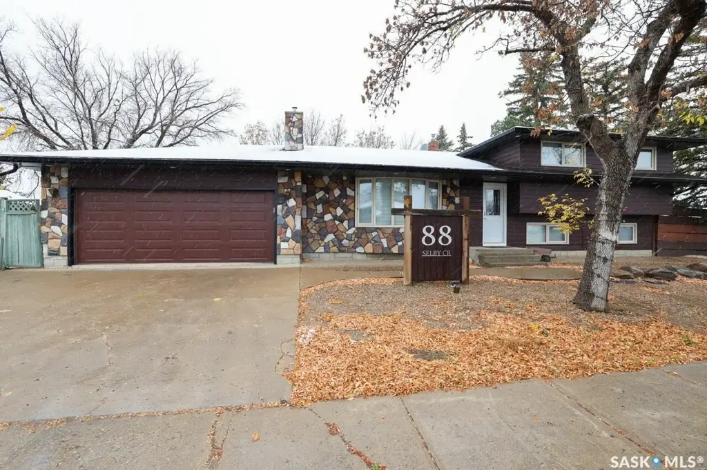 88 Selby Crescent, Regina