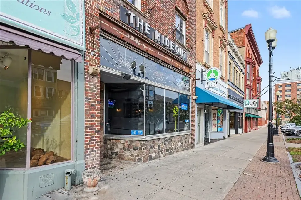 38 Seneca St Street, Geneva City