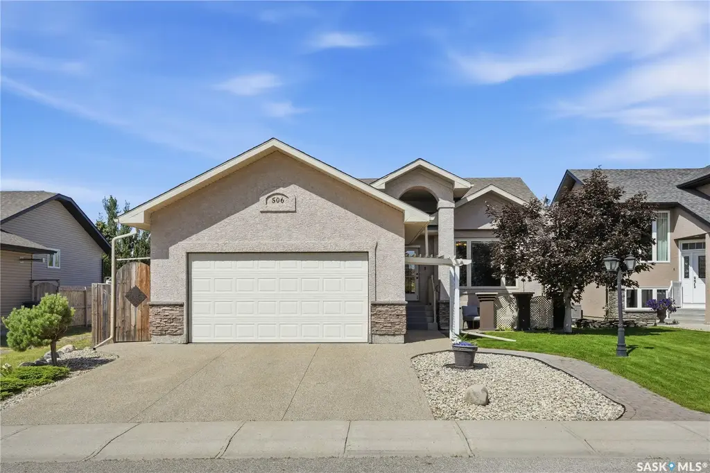 506 Antler Crescent, Warman