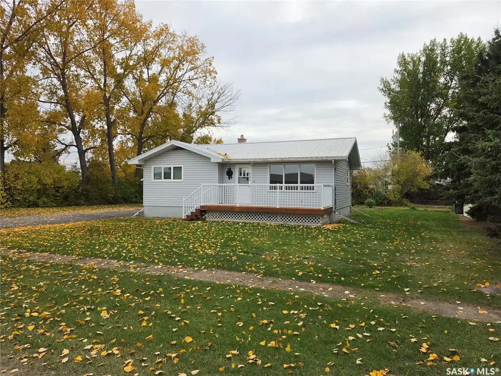512 2nd Avenue, Raymore
