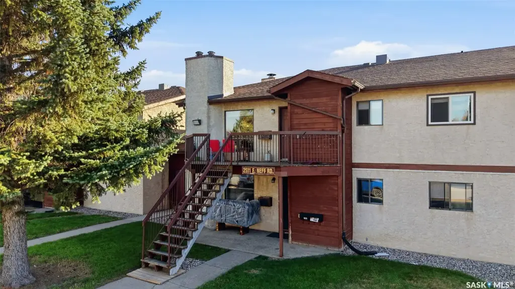 2511 Neff Road E 202, Regina