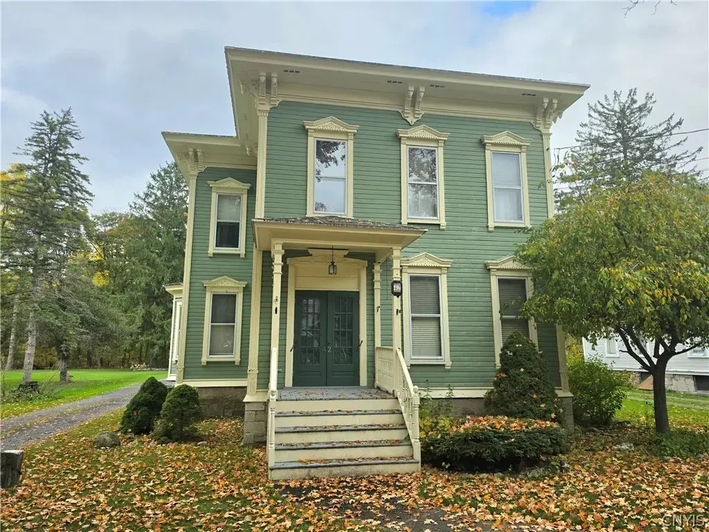 42 N Main Street, Elbridge