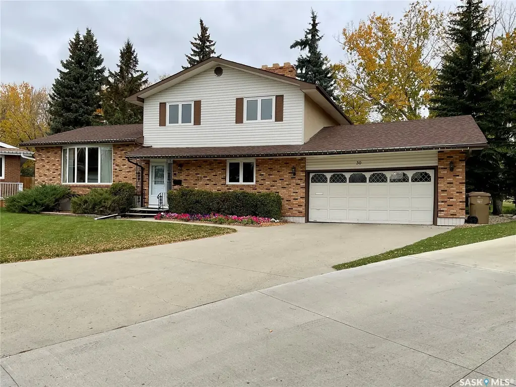 30 Nicol Place, Regina