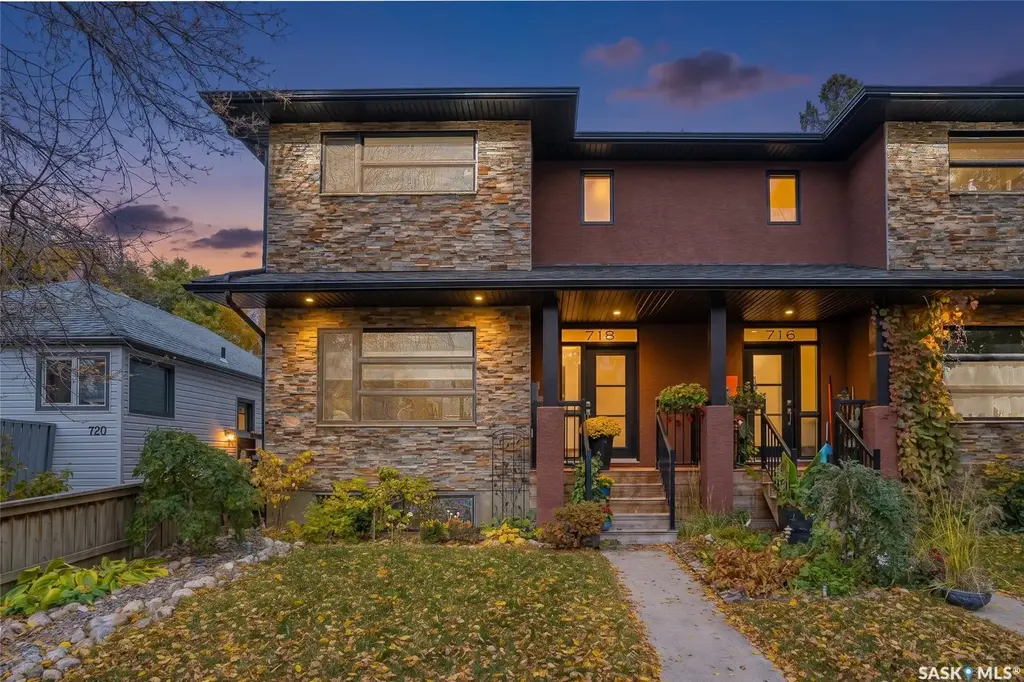 718 31st Street W, Saskatoon