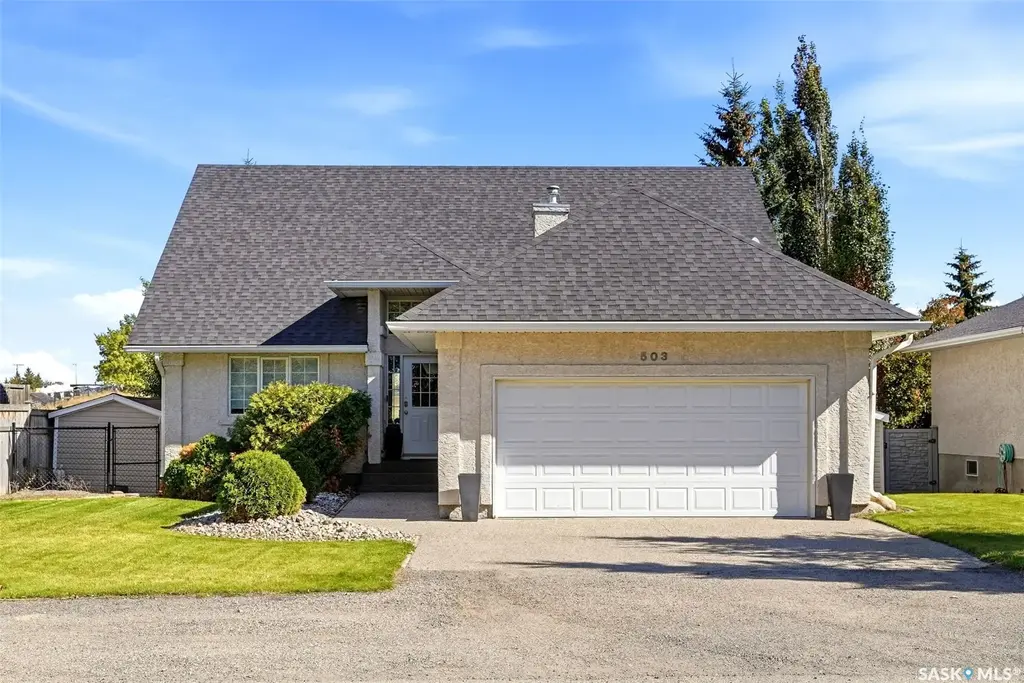 503 Solar Street, Pilot Butte