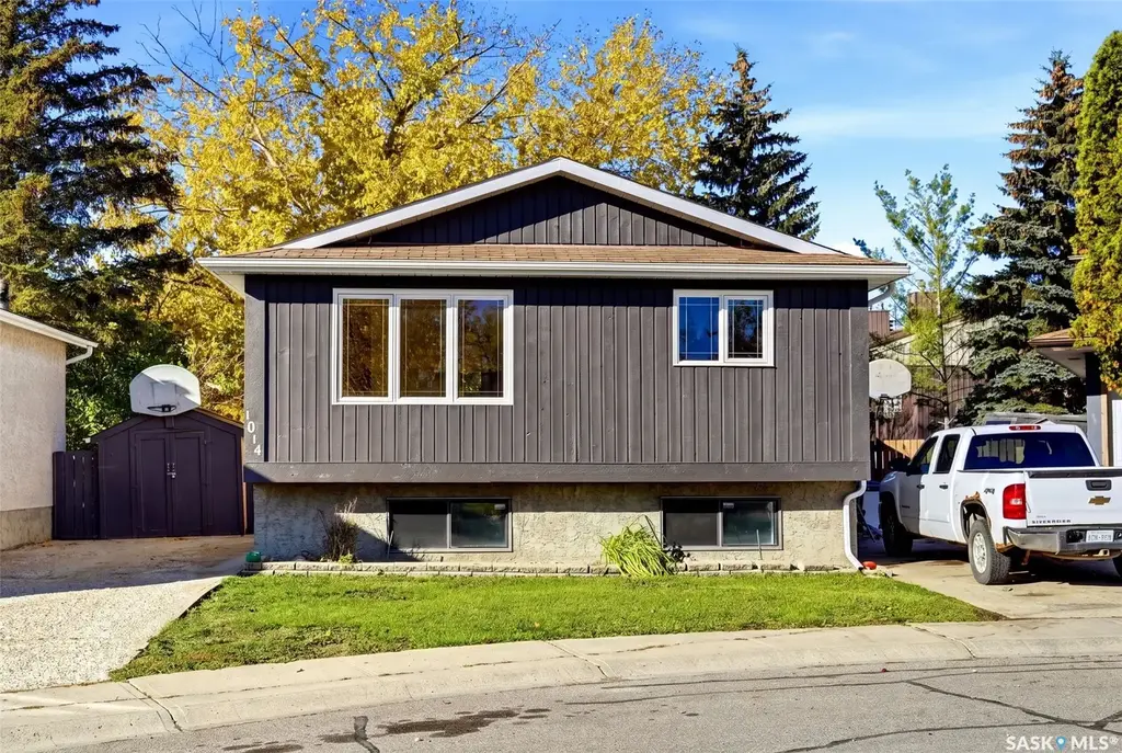 1014 Mawson Bay, Regina