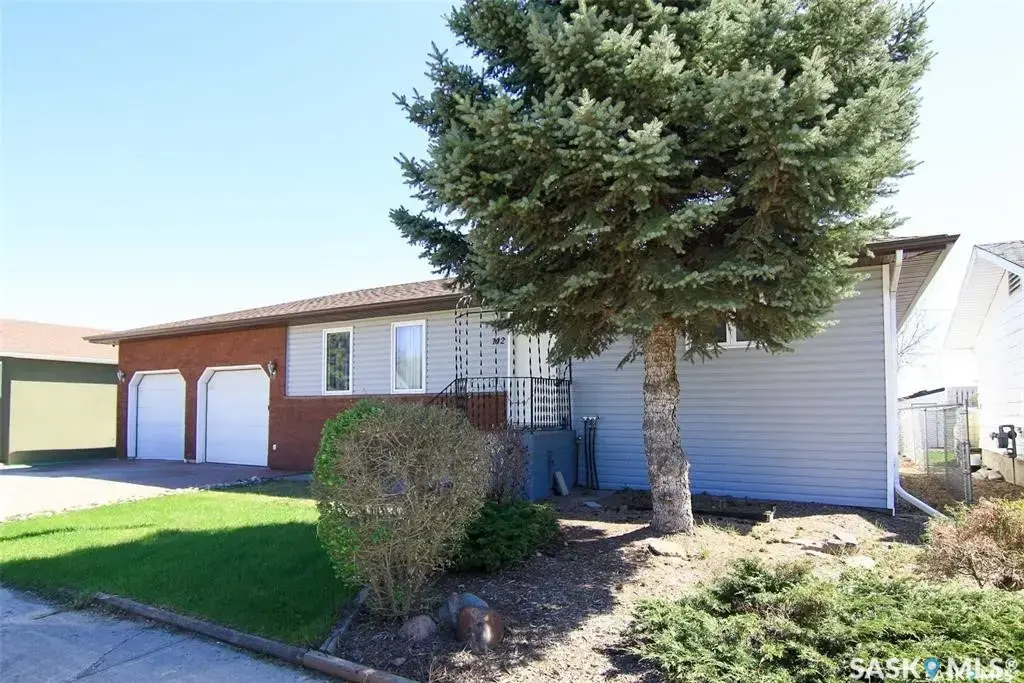 142 Darlington Street E, Yorkton