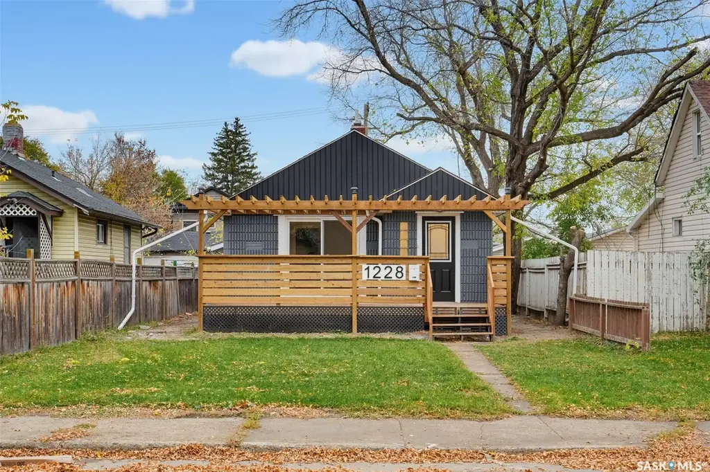 1228 1st Avenue, Saskatoon