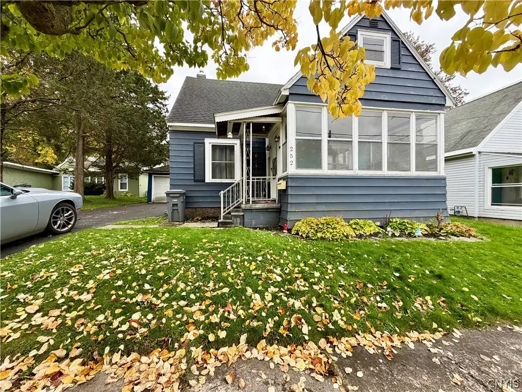 252 Seymour Street, Watertown City