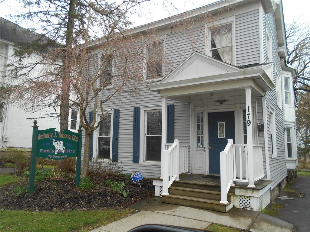 Photo of Listing #R1535789