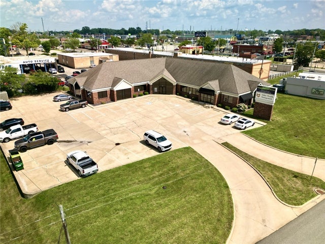 3090 N Main Street, Decatur