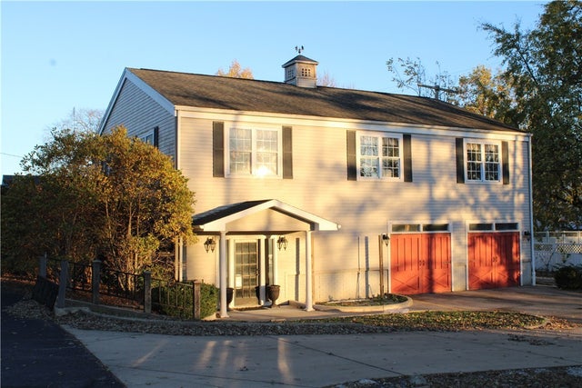 318 W Main, Back Building Street, Shelbyville